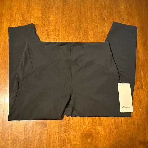 🖤Lululemon🖤Black,InStill High-Rise Tight 25”, size 16, NWT - Picture 12 of 16